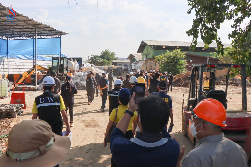 “รัฐมนตรีฯ เอกนัฏ” ลุยงานเชิงรุก ตรวจราชการ กระทรวงอุตสาหกรรม ติดตามการแก้ไขปัญหาการลักลอบทิ้งกากอุตสาหกรรม พื้นที่จังหวัดพระนครศรีอยุธยา