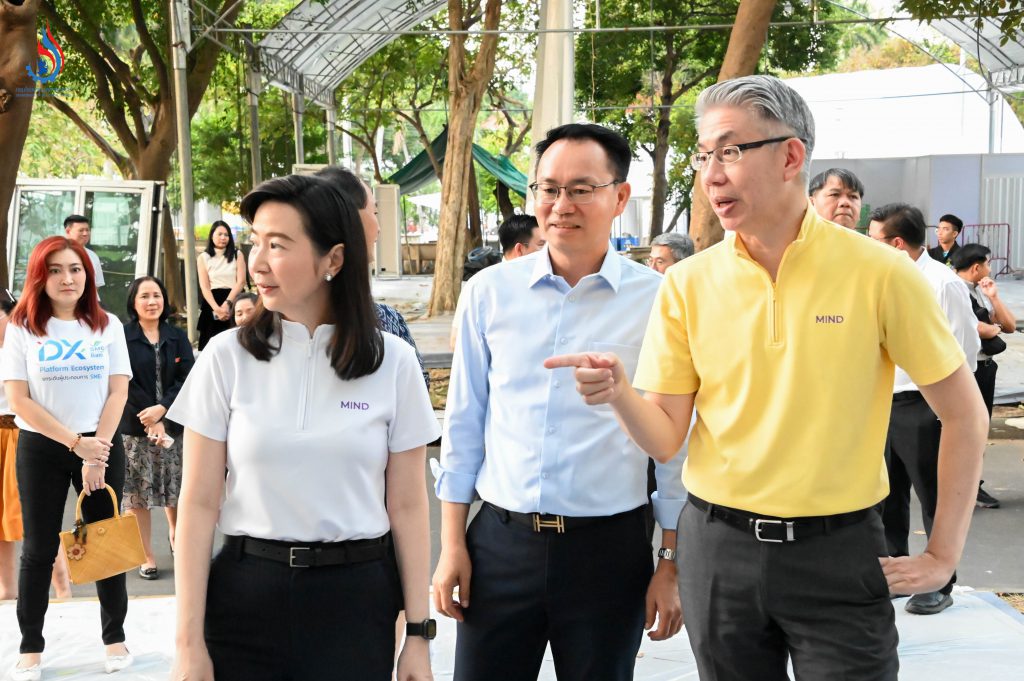 ปลัดฯ ณัฐพล นำทีมผู้บริหาร ตรวจความคืบหน้าของร้านกระทรวงอุตสาหกรรมในงานกาชาด ประจำปี 2567