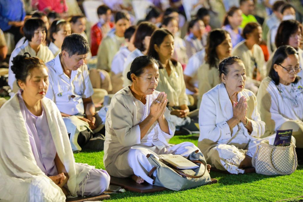 ผู้บริหารกรมโรงงานฯ อิ่มบุญ ร่วมกิจกรรมสวดมนต์ข้ามปี เสริมสิริมงคลทั่วไทย ส่งท้ายปีเก่า ต้อนรับปีใหม่ 2568